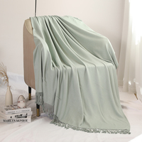Châle classique pour femmes enveloppes personnalisé confortable cou épaules nouveau fil de bambou couleur unie gland écharpe pour l'automne froid