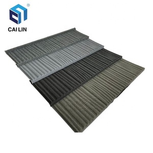 Tuiles de <span class=keywords><strong>toiture</strong></span> 50 ans de garantie Tuiles de <span class=keywords><strong>toiture</strong></span> en métal revêtues de pierre de couleur Prix de gros d'usine Matériaux de <span class=keywords><strong>toiture</strong></span> - Product Image 6