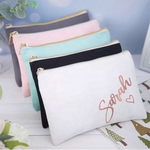Vente en gros de sacs de toilette réutilisables en toile en coton uni avec logo imprimé personnalisé et à la mode pour maquillage avec fermeture éclair - Product Image 5