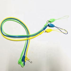 Échantillon gratuit Lanières imprimées avec logo personnalisé Commande minimum 1 pièce Sangle de cou à fermeture éclair - Product Image 2