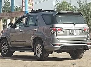 Amortisseurs réglables ABM pour <span class=keywords><strong>HILUX</strong></span> VIGO 4WD <span class=keywords><strong>Pick</strong></span>-<span class=keywords><strong>up</strong></span> Tout-terrain <span class=keywords><strong>Toyota</strong></span> Fortuner 48531-OK230 - Product Image 2