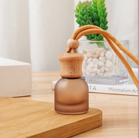 Diffuseur de parfum pour voiture, flacon en verre vide à suspendre, diffuseur d'huile essentielle pour voiture