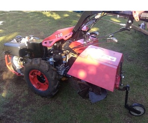 Tractor Agrícola de Dos Ruedas con Arado Rotatorio Giratorio y Azada Rotatoria Modelo 740ps con Hon. Motor GX390 con Arranque Eléctrico, Certificado CE - Product Image 2