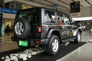 Guazi Autos Usados Jeep Wrangler 2,0 T Vehículos de Nueva Energía <span class=keywords><strong>SUV</strong></span> Amarillo Fluorescente Edición Limitada Híbrido Enchufable - Product Image 2