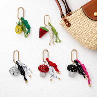 Porte-clés personnalisé en strass, motifs fruits et champignons (Ananas, Fraise, Pastèque), design dés, nœud de corde, pompon, breloques de sac OEM ODM