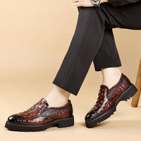 Chaussures en cuir pour hommes, style britannique, nouvelle tendance d'automne, chaussures d'affaires décontractées, un pied sur des chaussures pour hommes, cuir véritable pour hommes