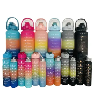 2000ML 900ML 300ML ขวดน้ําพลาสติกไล่ระดับสีชุดเครื่องดื่มสร้างแรงบันดาลใจสําหรับเด็กผู้ใหญ่กีฬา 3 ชิ้นขวดน้ํา