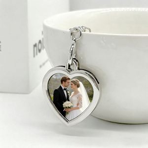 Creative Mini Rectangular Metal Frame Wedding Children Photography <b>Photo</b> Souvenir Personalized Diy Gift <b>Keychain</b> - Product Image 2