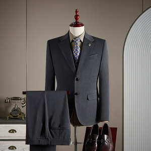 2025 nuevo traje <span class=keywords><strong>de</strong></span> boda para <span class=keywords><strong>hombre</strong></span>, traje <span class=keywords><strong>de</strong></span> negocios <span class=keywords><strong>de</strong></span> tres piezas con un solo pecho y cierre largo, vestido <span class=keywords><strong>de</strong></span> novio <span class=keywords><strong>de</strong></span> talla grande para Otoño e Invierno - Product Image 4