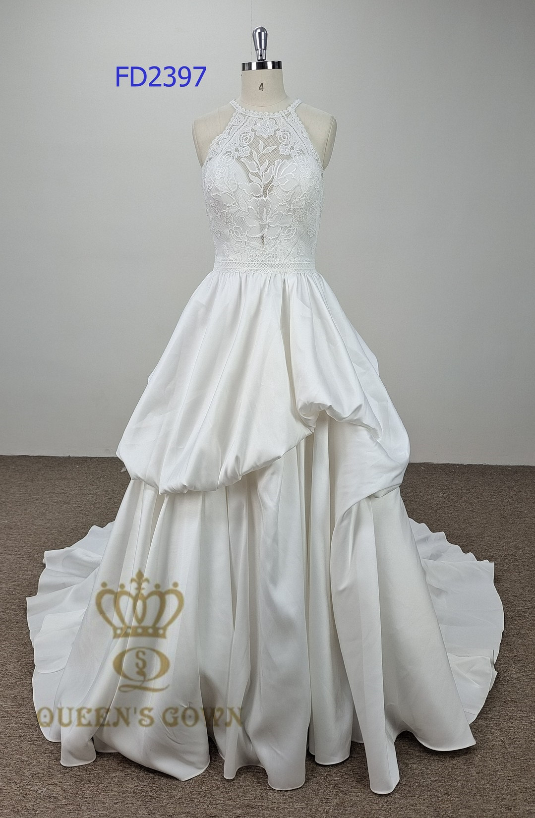 QUEENS GOWN FD2397 Halter Collar Retro Bridal Gown Asymmetrical Hemline  Deep-v Sleeveless Backless Elegant Bridal Wedding Dress| Alibaba.com