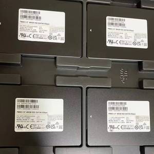 PM9A3 7.68T U.2 NVMe PCIE 4.0 Gen4 MZQL27T6HBLA-00A07 SSD pour serveur - Product Image 2