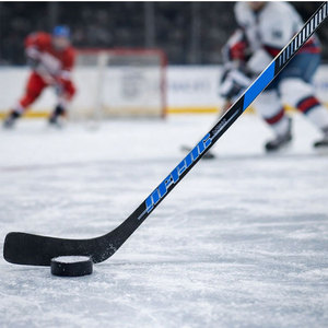 Bâton de hockey sur glace YUEKE à tige pentagonale en fibre de carbone 18K, poignée antidérapante 3D, 168 cm, flex 70, P92 Mid Kick Pro, 380 g - Product Image 6