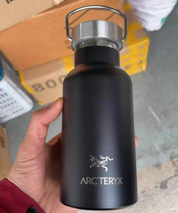 Botella de Agua Deportiva de Acero Inoxidable sin BPA, a Prueba de Fugas, con Logotipo Personalizado, Taza de Viaje de Gran Capacidad para Exteriores y Gimnasio - Product Image 3
