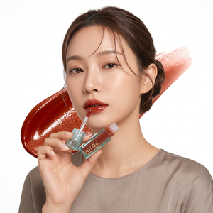 Korean Vintage DL18 High Pigment Glossy Long Lasting Moisturizing Gel Lip Gloss in Ruby Black Rouge with Double Layer Velvet - Product Image 1