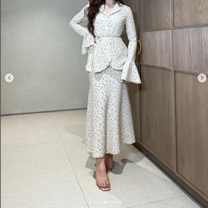 Women's New Floral Print High-Quality Cinched Waist Long-Sleeve Top and Skirt 2-Piece <b>Set</b> Fashion - Product Image 4