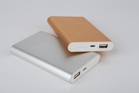 Batterie Externe Ultralégère en Alliage d'Aluminium 10000 mAh pour Smartphone, Power Bank Métallique 10000 mAh