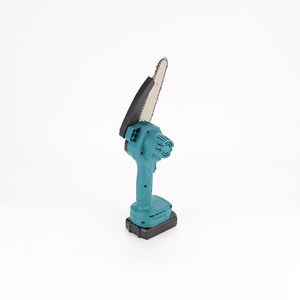 Ensemble d'outils de jardinage en deux pièces, comprenant une scie à longue portée et des sécateurs, avec une conception télescopique multifonctionnelle. - Product Image 1