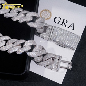Collar de Hip Hop con Dijes Grandes de 25MM, Totalmente Cubierto de Diamantes VVS y Moissanita, Chapado en Oro sobre Plata 925, Cadena Cubana para Hombre - Product Image 3