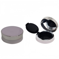 Yuecai Gold Cushion Compact Case Empty 15g Glossy Black Round Mirror Push Button BB CC Cream Foundation Container Custom Logo