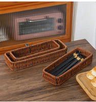 Handgeweven PP Rattan Eco-vriendelijke ruimtebesparende bestekmand voor messen, vorken en eetstokjes, geschikt voor voedsel, voor keuken en restaurant