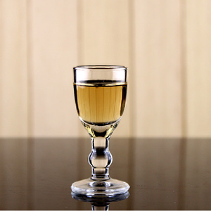 Vente en gros de 10ml verre à liqueur personnalisé verre à gobelet court petit verre à liqueur avec pied pour Baijiu Soju liqueur Saki saké mini verrerie - Product Image 6