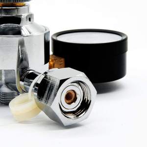 Uweld Hot Sales CGA320 Duplo calibre <span class=keywords><strong>CO2</strong></span> Cerveja regulador com Válvula De Alívio Casa Barril De Cerveja - Product Image 3