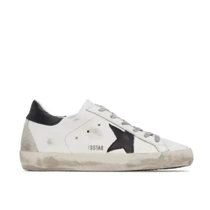 Scarpe Casual in Vera Pelle Effetto Invecchiato Versione Coreana 2026, Sneakers Bianche con Design a Stella, Allacciatura e Tacco Basso per Uomo e Donna - Product Image 3