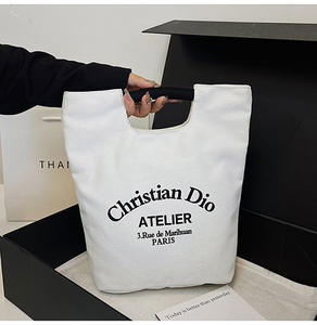 Bolsa de tela casual al por mayor, tipo tote, para llevar a mano, con diseño artístico, para maquillaje, para mamá, para almuerzo de estudiante, o para cubo de agua. - Product Image 3