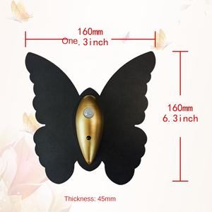 Lampe murale papillon d'intérieur transfrontalière, lampe murale à capteur pour chambre et salle de bain, sans perçage, à induction magnétique, modèle rechargeable - Product Image 2
