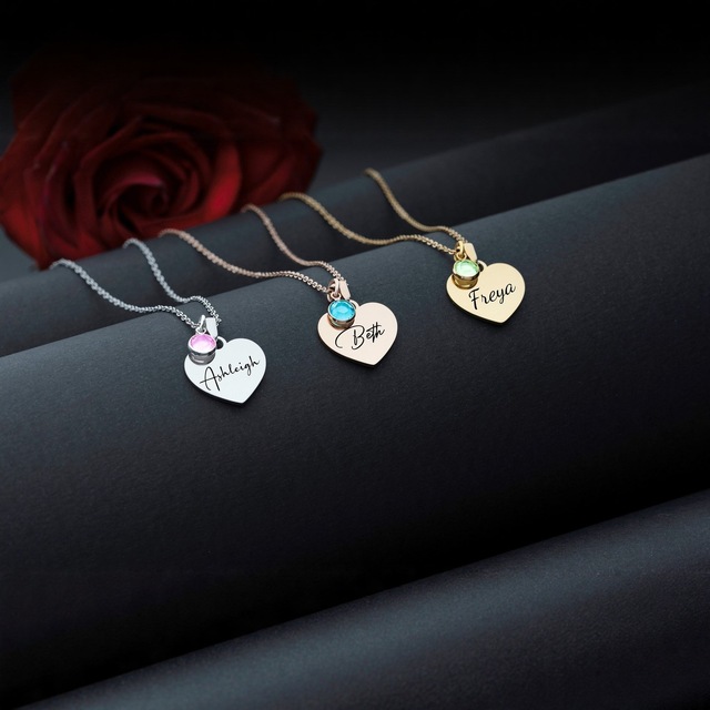 ODM OEM LEPAI Stainless Steel Classic Zircon Heart Pendant Necklace with Strand Chain Custom Name Engraving Mother's Day Gift