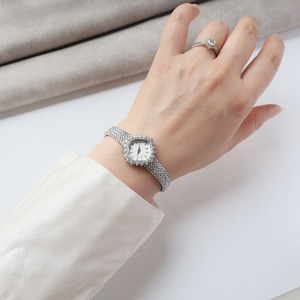 Montre à quartz pour femme, style classique français, élégante et rétro, cadran rond à motif de blé, petit cadran - Product Image 5