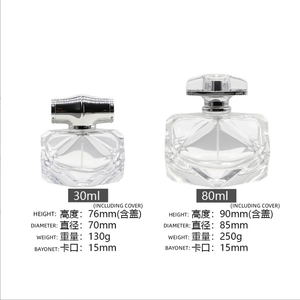 30ml 80ml a forma <span class=keywords><strong>di</strong></span> diamante bottiglia <span class=keywords><strong>di</strong></span> <span class=keywords><strong>profumo</strong></span> <span class=keywords><strong>di</strong></span> vetro quadrato <span class=keywords><strong>di</strong></span> alta qualità flacone Spray vuoto per cosmetici - Product Image 5