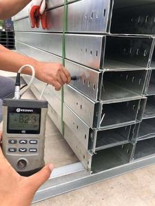 Penutup Saluran Kabel Konstruksi Industri Baja Bersertifikat ISO/CE Galvanis Celup Panas Dasar Padat untuk Pemasangan Kabel Umur Pakai 30 Tahun - Product Image 2