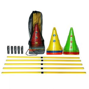 Kit d'entraînement de football professionnel - Cônes de marquage, piquets et obstacles pour les exercices de dribble et d'agilité - Product Image 1