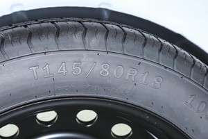 Besturn <span class=keywords><strong>T99</strong></span> 4X4รถเบนซินระบบอัตโนมัติแบบใหม่รถ T55 T90 E01 M9รถขับเคลื่อน4ล้อสำหรับครอบครัว - Product Image 4