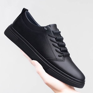 Nouvelles chaussures basses décontractées pour hommes en cuir de vachette, grande taille, couleur unie, respirantes, pour l'extérieur - Product Image 4