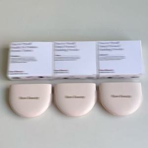 Polvo Compacto de Larga Duración, Control de Grasa, Resistente al Agua y al Sudor, con Acabado Mate y Natural para Todo Tipo de Piel, 8g - Product Image 1