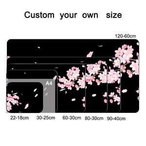 Tapis de bureau personnalisé avec logo, motif fleurs de cerisier japonais, grand tapis de souris gaming à motif floral, tapis de souris noir à fleurs pour le travail et le bureau - Product Image 2