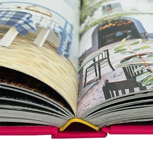 طباعة كتاب بغلاف مقوى مخصص من المصنع مبطن