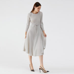 Vestido <span class=keywords><strong>de</strong></span> Mujer Nuevo <span class=keywords><strong>de</strong></span> Primavera <span class=keywords><strong>2022</strong></span>, Estilo Coreano, Color Sólido, Cuello Redondo, Estilo Francés, Delgado, Plisado, <span class=keywords><strong>de</strong></span> Longitud Media - Product Image 4
