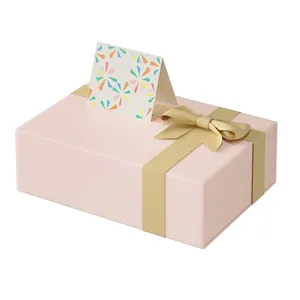 중국 공장 맞춤형 고급 종이 선물 상자 포장 마그네틱 뚜껑이있는 고품질 종이 상자