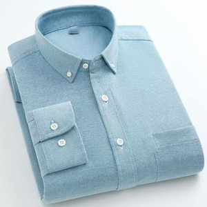 <span class=keywords><strong>Chemise</strong></span> de bureau décontractée et formelle à manches longues et col en V pour <span class=keywords><strong>homme</strong></span>, en coton tissé respirant, infroissable, collection automne, OEM/ODM QingLai - Product Image 4