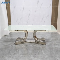 Meubles de maison Sets de table pour table à manger de luxe en acier inoxydable table à manger et ensembles de chaises
