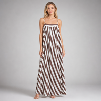 Robe longue personnalisée pour femme, rayée marron et blanc, bretelles spaghetti, col carré, corsage froncé, idéale pour l'été et les vacances à la plage
