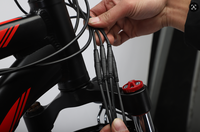 Vélo électrique tout-terrain pas cher 36V350W 26 pouces avec suspension intégrale et pédales, vélo de montagne électrique à gros pneus pour adultes