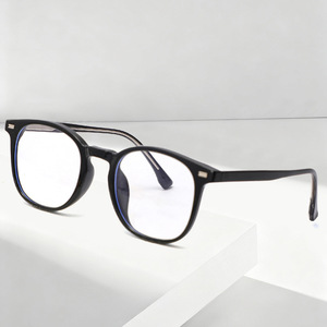 Gafas de Lectura con Filtro de Luz Azul, Montura TR90 Negra, Forma Ovalada, Modelo Unisex 3002 - Product Image 1