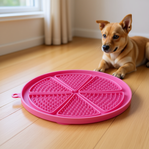 Tapis d'alimentation pour animaux de compagnie en silicone Lick'n'Snack avec ventouse 18 cm pour chiens et chats - Product Image 2