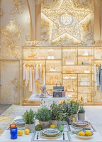 Support mural de présentation de sacs de parfum de luxe avec éclairage LED, hauteur réglable, haute qualité, durable, dimensions personnalisables