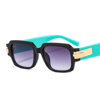 Lunettes de soleil carrées rétro classiques 2024, couleur miel, noires, pour hommes, design urbain original, lunettes de soleil à bas prix, noires, pour femmes