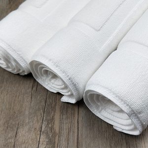 Tapis de bain d'hôtel blanc ultra absorbant 100 % coton à boucles, dos antidérapant en latex, séchage rapide, résistant aux taches - Product Image 5